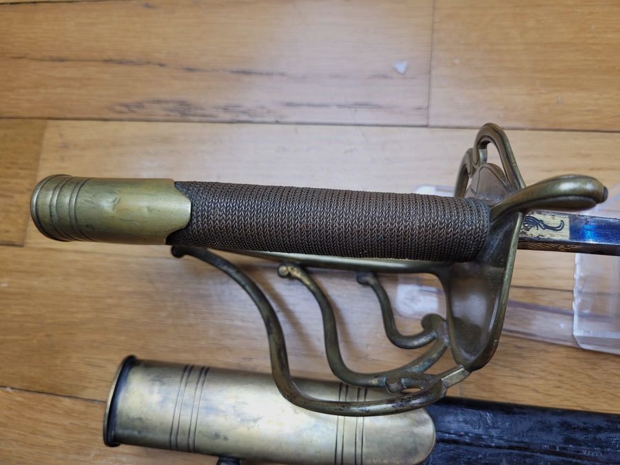 Seltener Offizierssabel der Maréchaussée von Frankreich – Modell 1787 – Blau gehärtete Klinge – Filigranierte Griff – Hervorragender Zustand, Bild 18 von 20