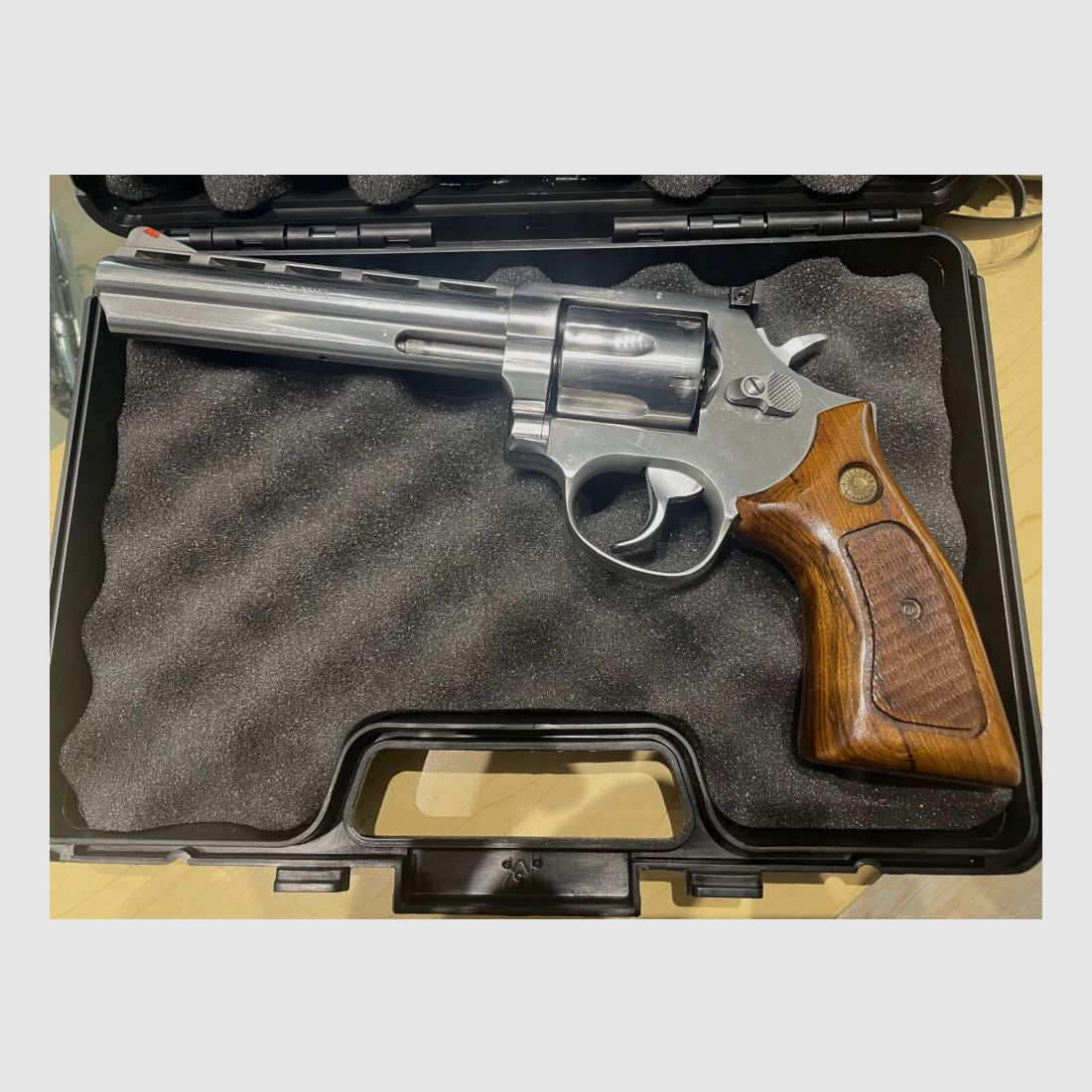 Taurus M 689