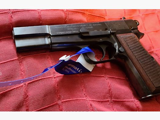Kat.B semi-automatic pistol Browning Cal. 9mm 9x19PS