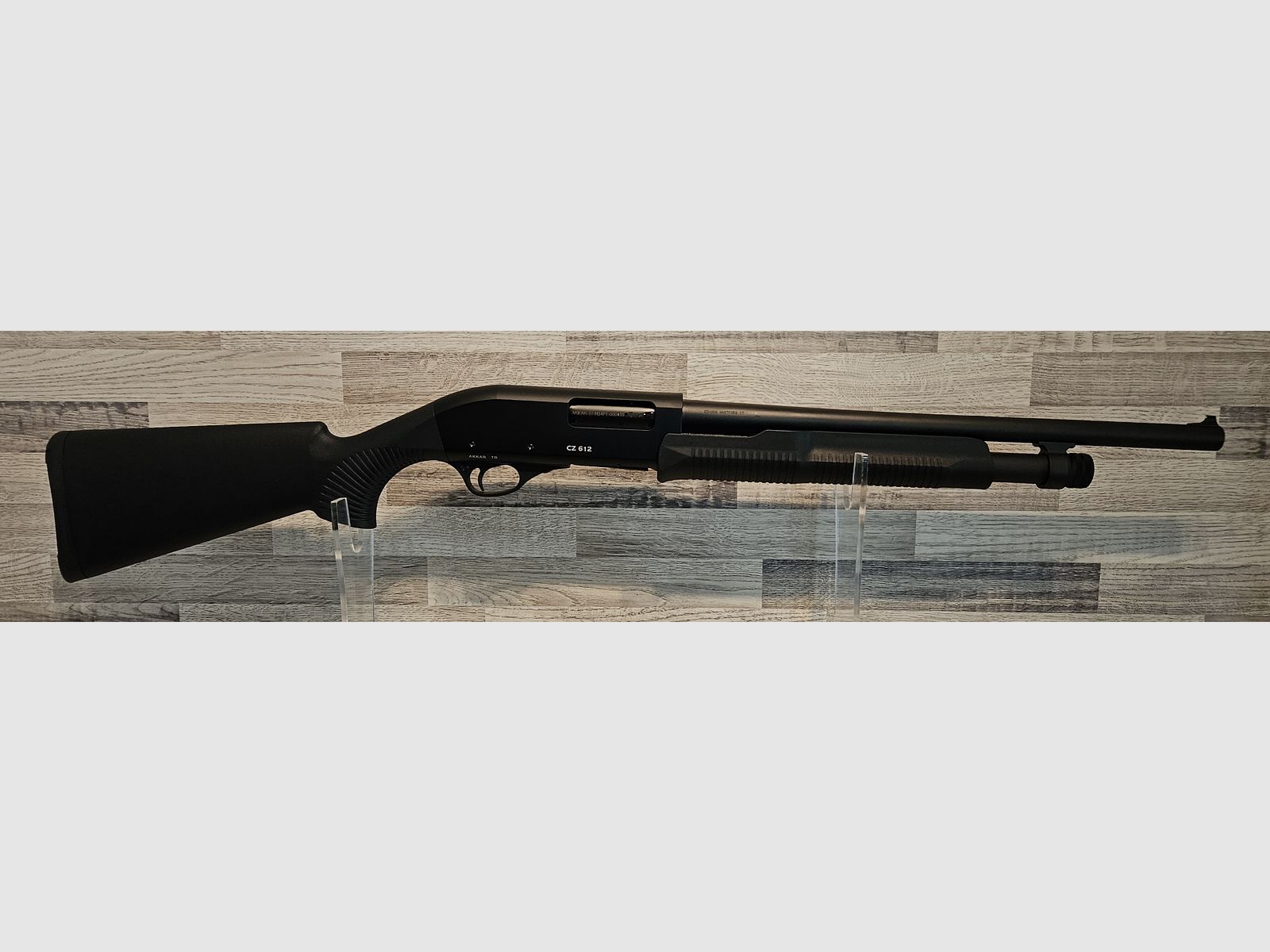 Vorderschaftrepetierflinte Pumpgun CZ 612 Home Defense Kaliber 12/76 - Nieuwe goederen van de vakhandel