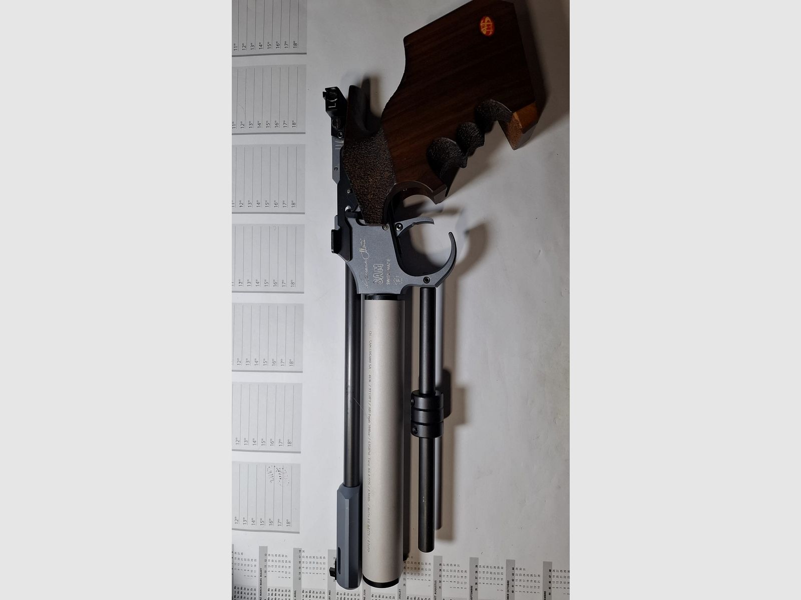 Pistolet à air Anschütz SAM M10 Cal.4,5