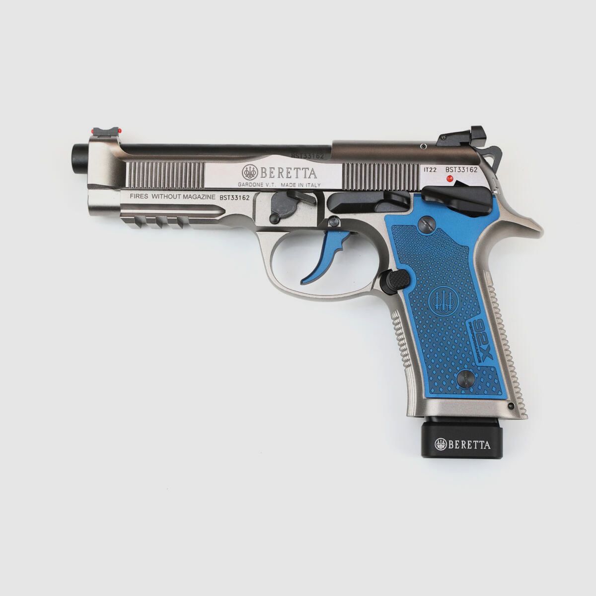 Beretta 92x Performance Production Blue Edition, Bild 1 von 4