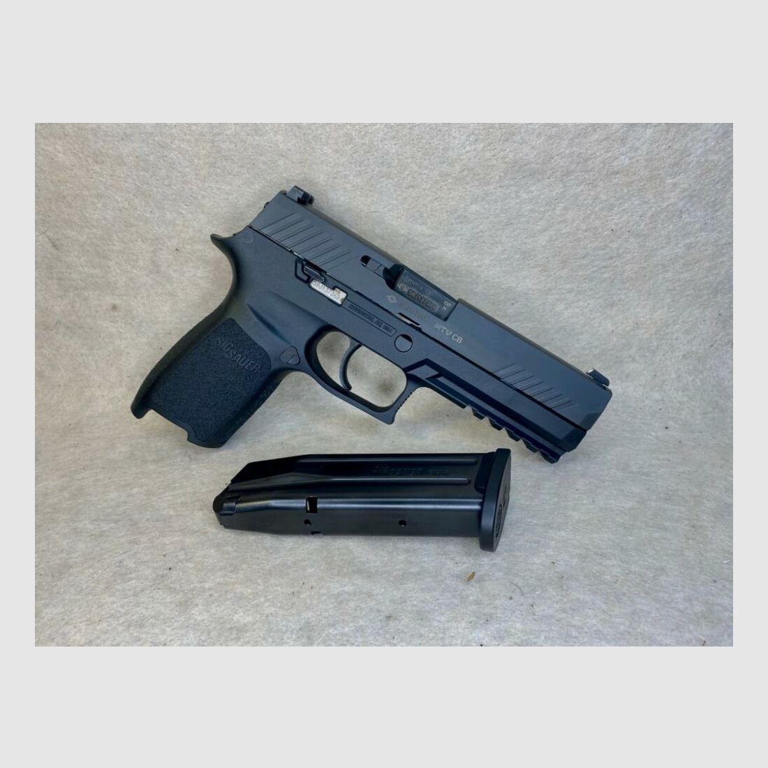 SigSauer P320 F, Bild 1 von 2