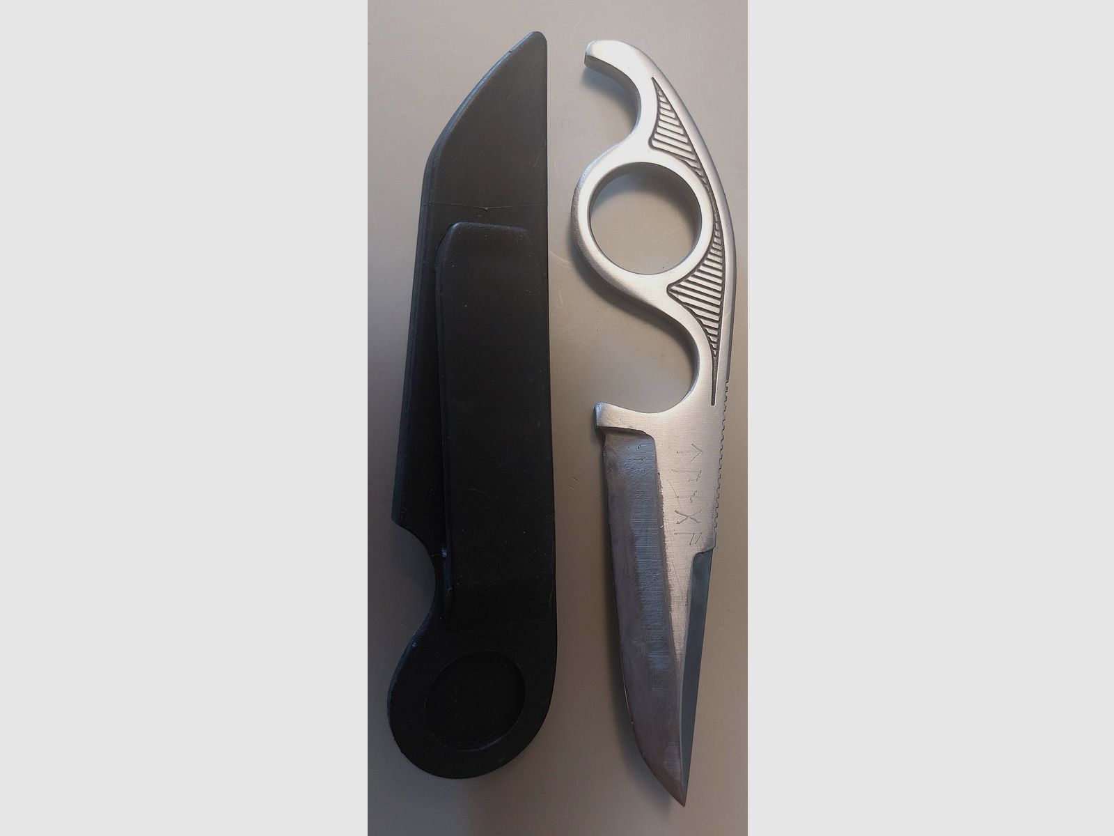 Trophy Master UC954 Fingermesser