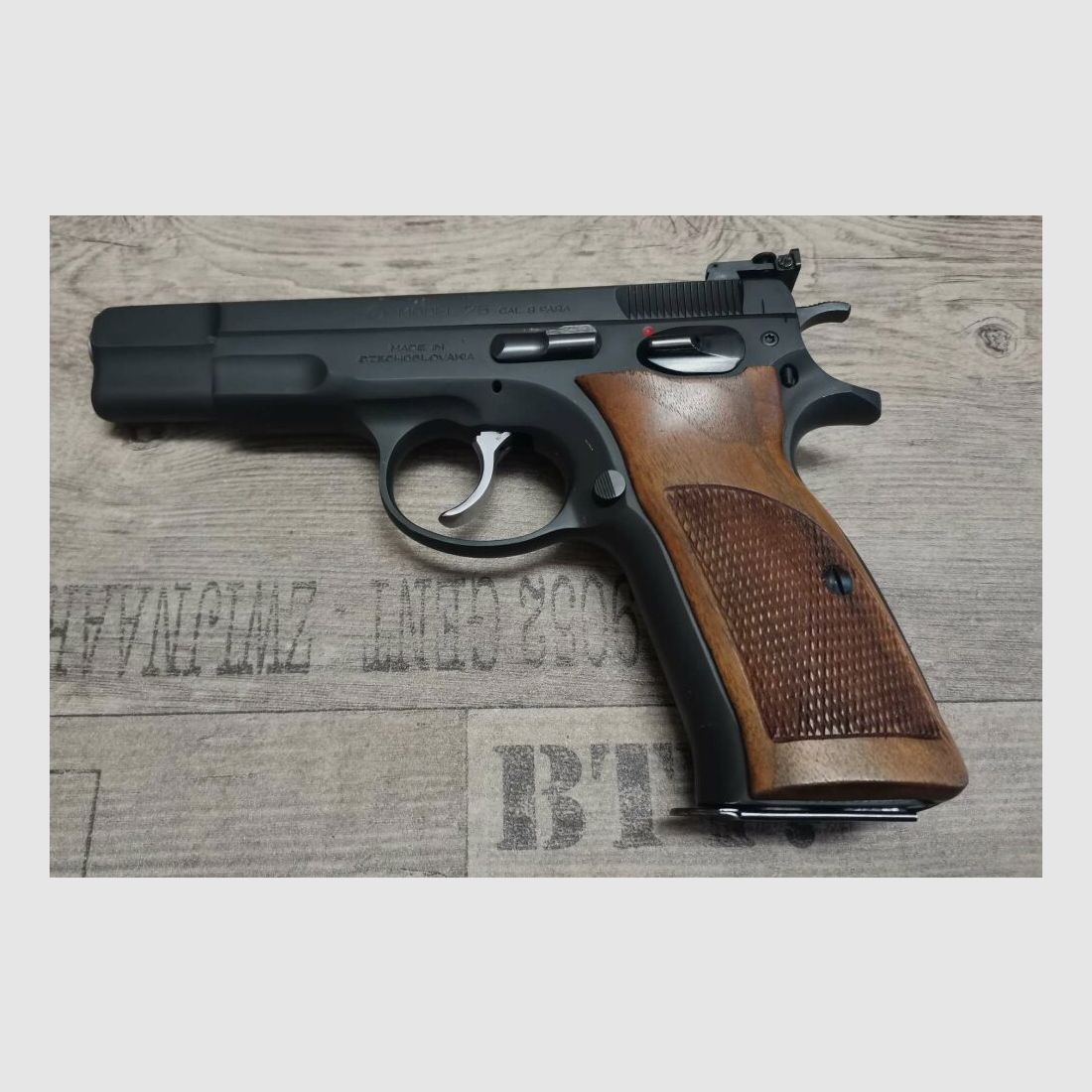 ZBROJOVKA BRNO M75 Combat 9mmLuger