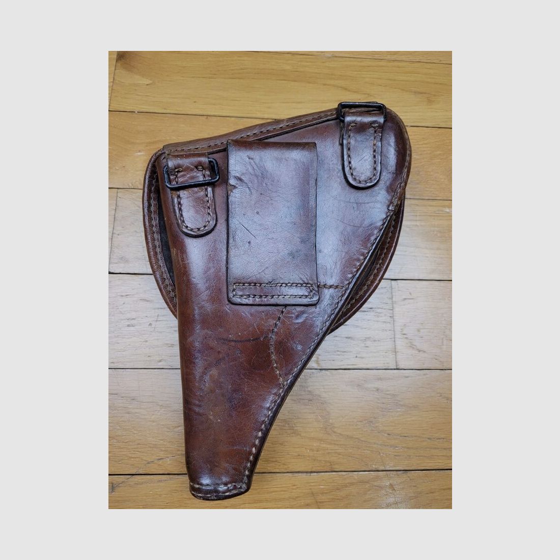 Très bel étui pour révolver 1892 d&rsquo;origine (pas 1873 transformé 1892) – Cuir marron pour Armée et pas noir pour la Gendarmerie – Excellent état, billede 3 af 5