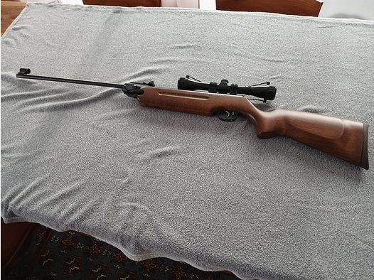 Weihrauch HW 35 with scope 4x32
