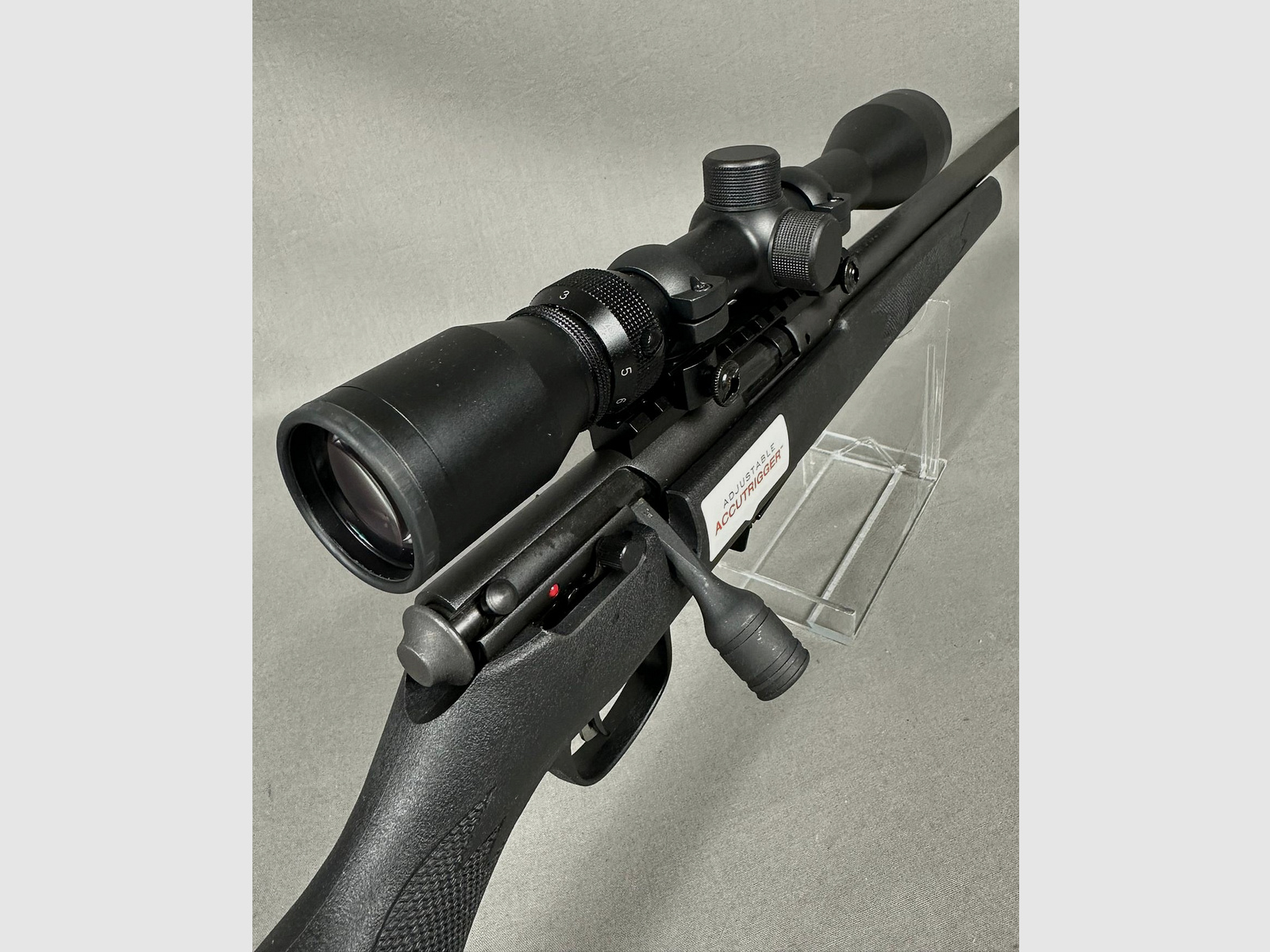 Savage 93R17SRXP-SR in 17 HMR  mit  ZF 3-9x40