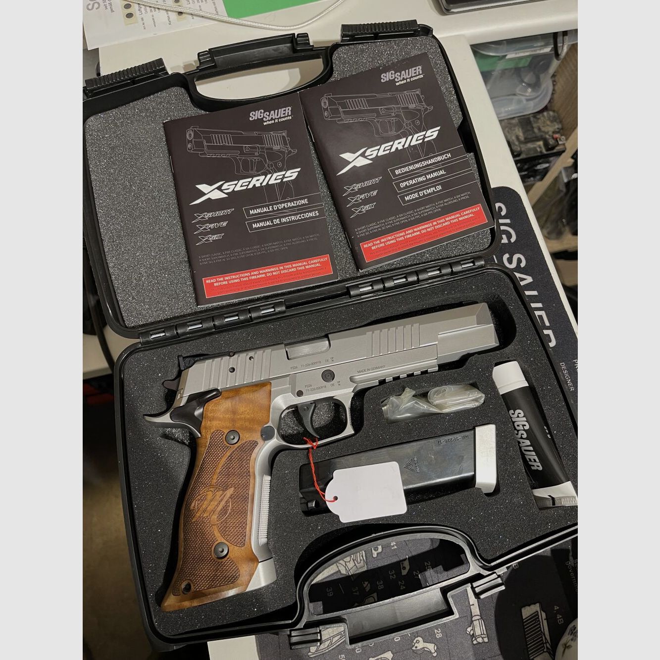 Sig Sauer P226 X-Six Classic