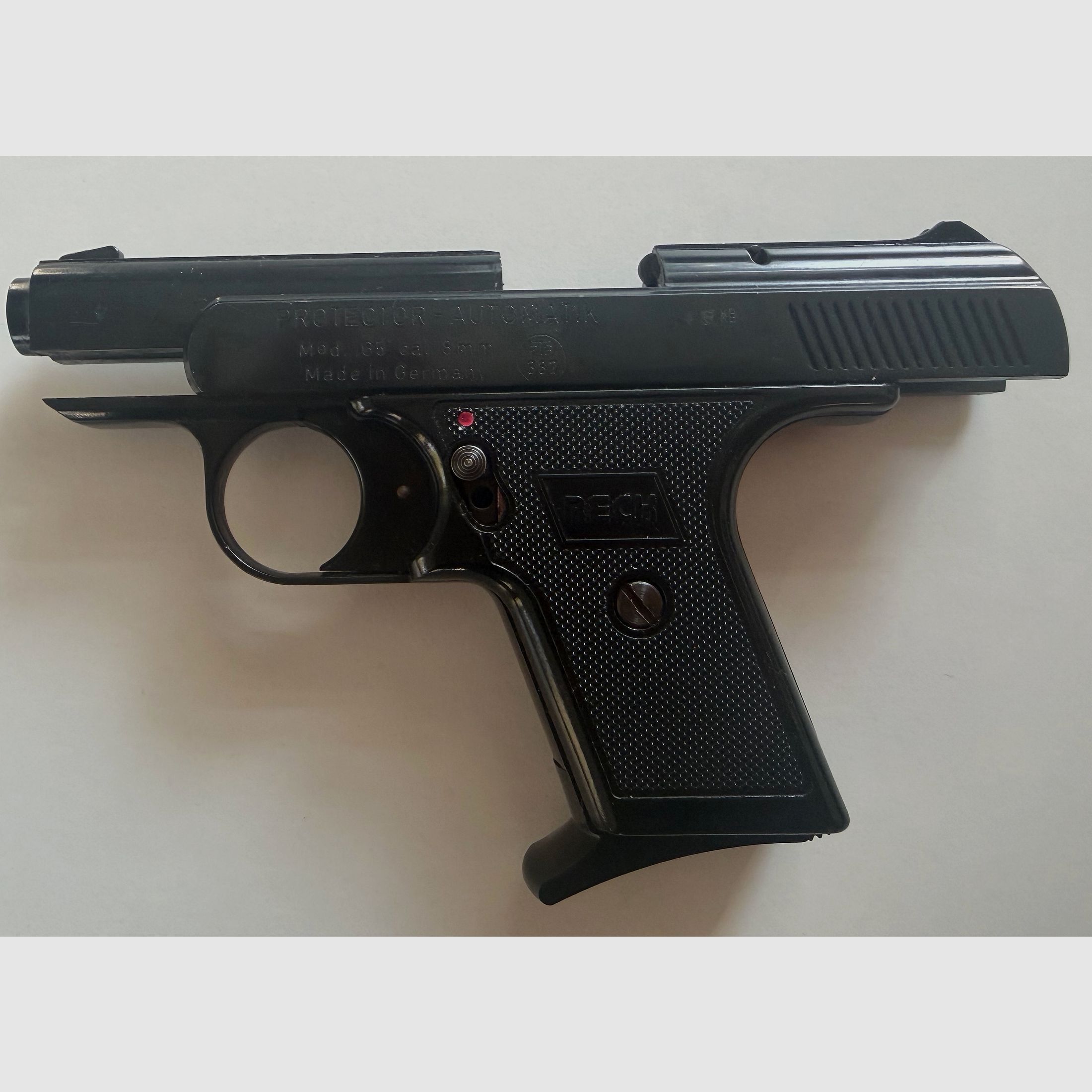 Reck Mod. FBI 8000 8mm Schreckschuss