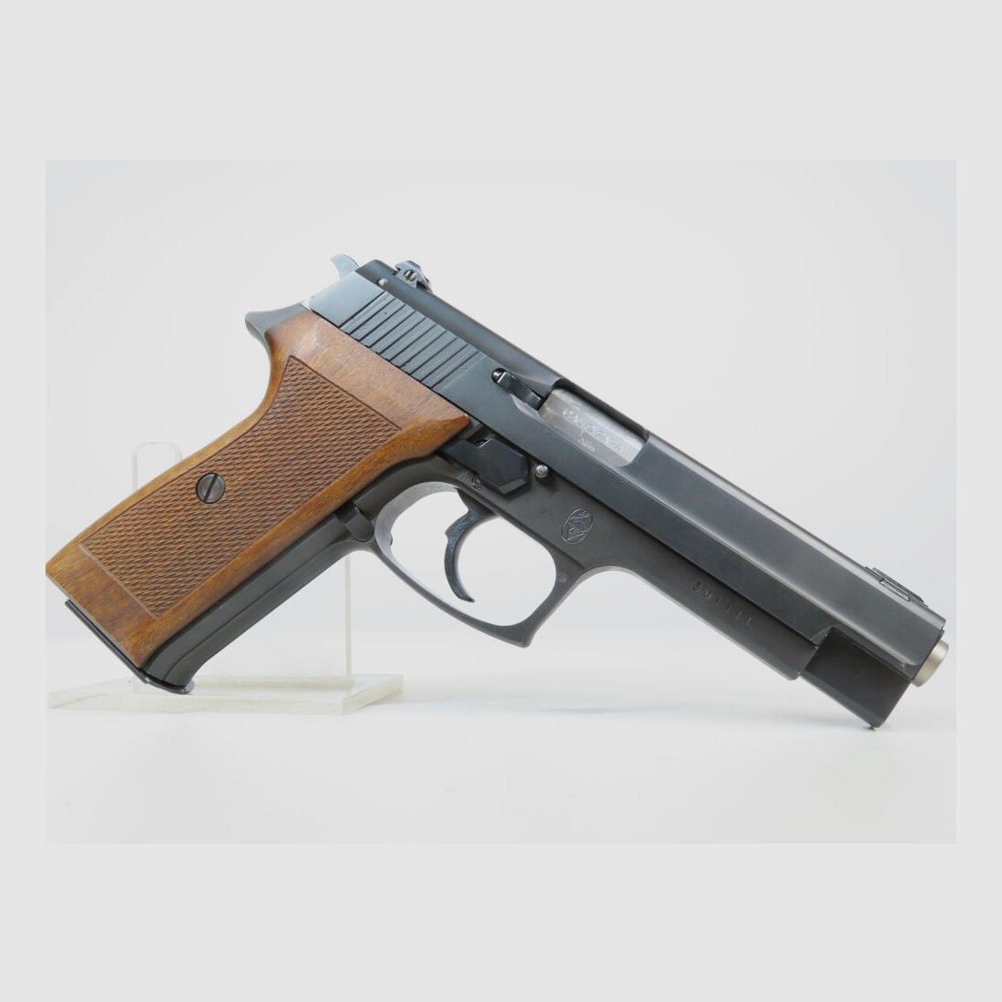 Top Bernardelli P018S
