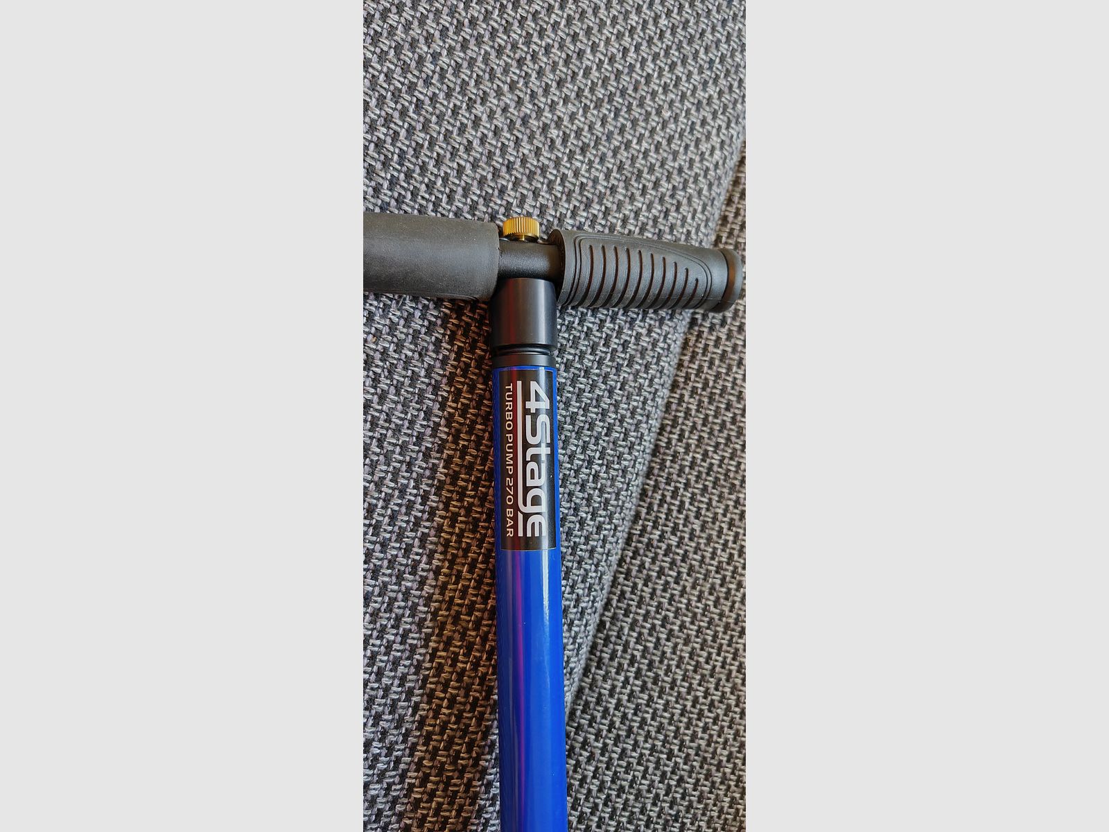 Air Arms S400 Walnuss 4,5mm, rechts, wie Neu