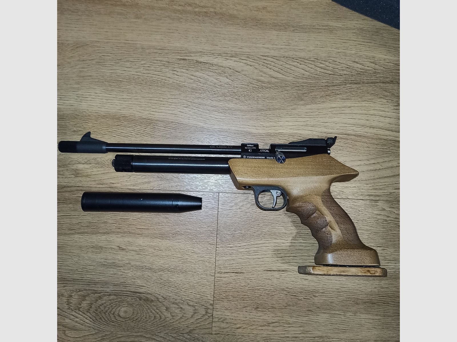 Diana Chaser Rifle Set 4.5mm with a lot of accessories.