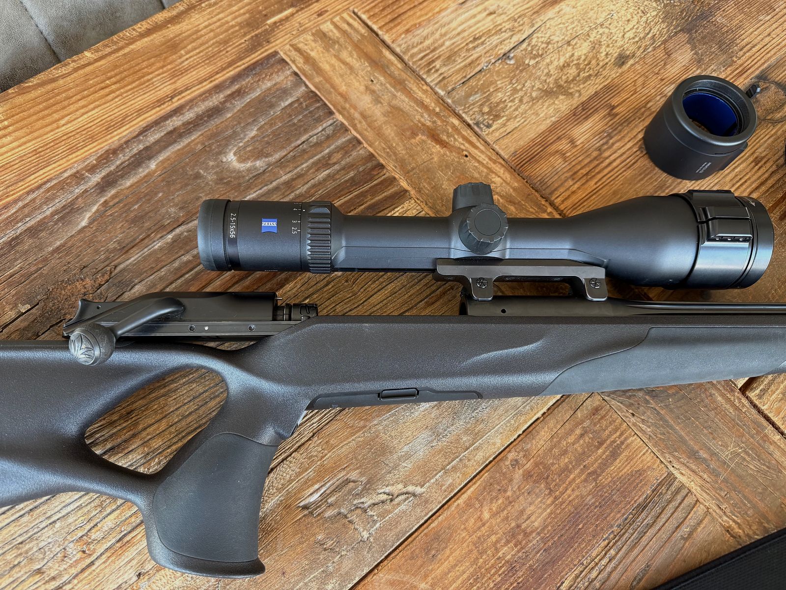 Blaser R8 Professional Success .308 Win – hunting match – Zeiss V6 – Hausken JD224 – full equipment incl. premium ammunition!