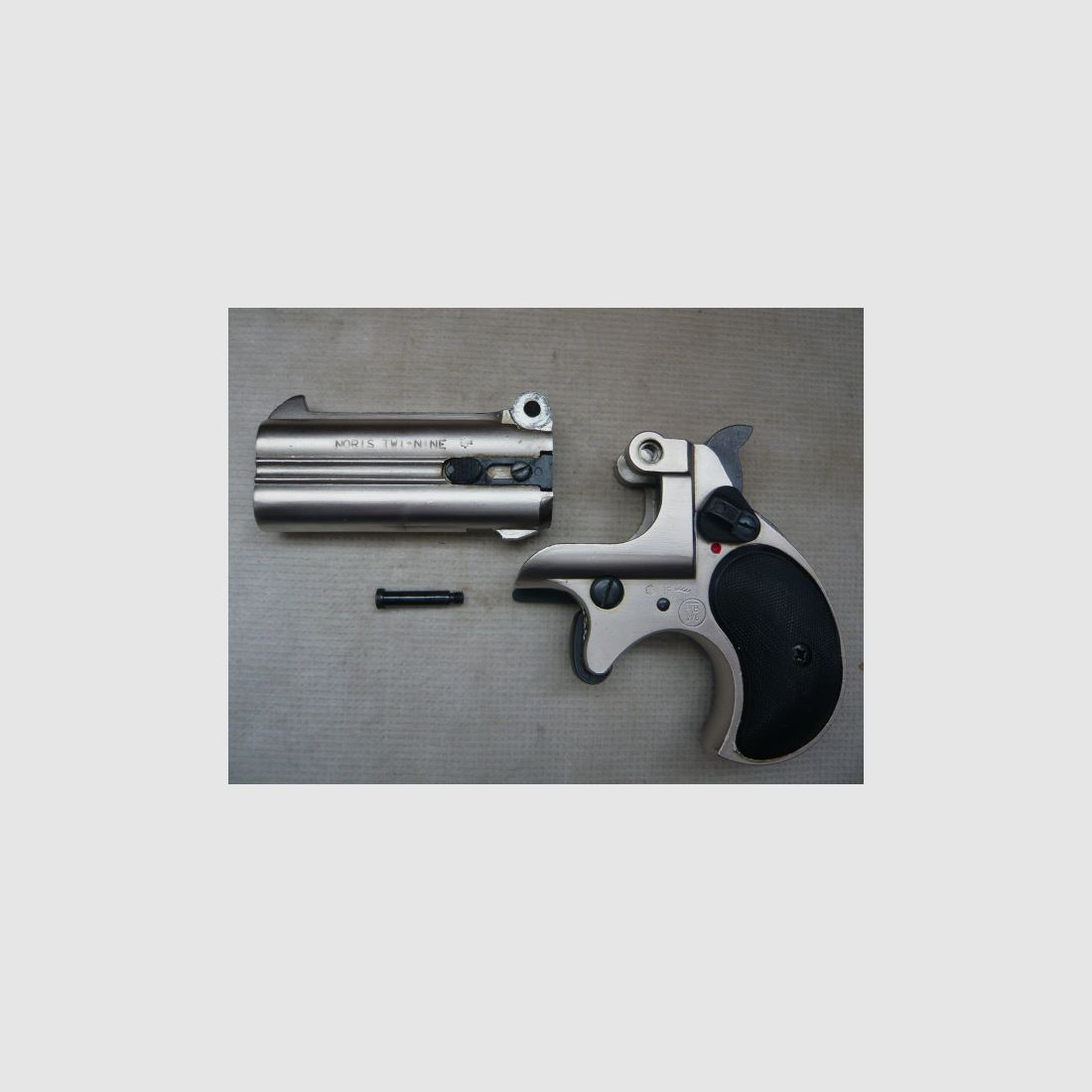 Derringer NORIS Twinny verchroomd met geschroefd loop PTB276