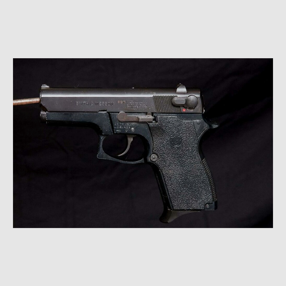 Smith & Wesson	 649