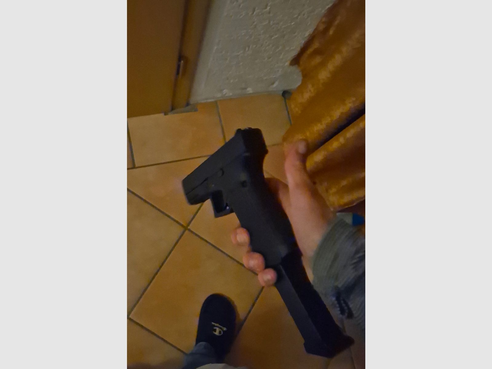 Glock 17 gen 5  (Schwartz)