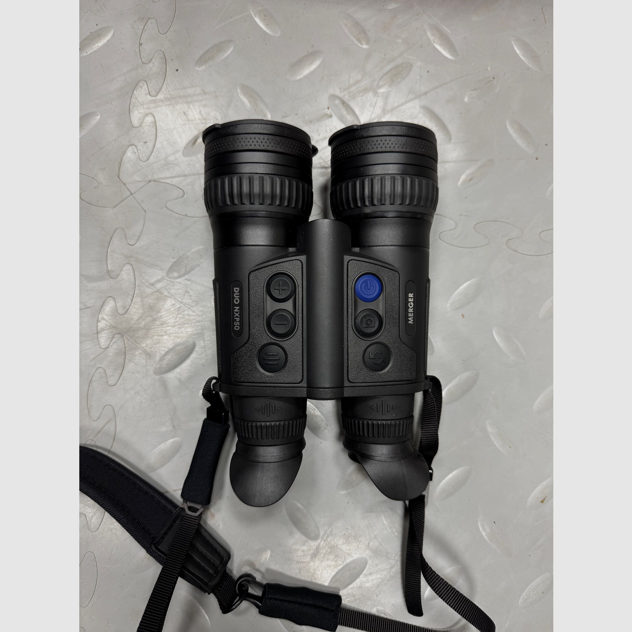 Wärmebildkamera Pulsar Merger Duo