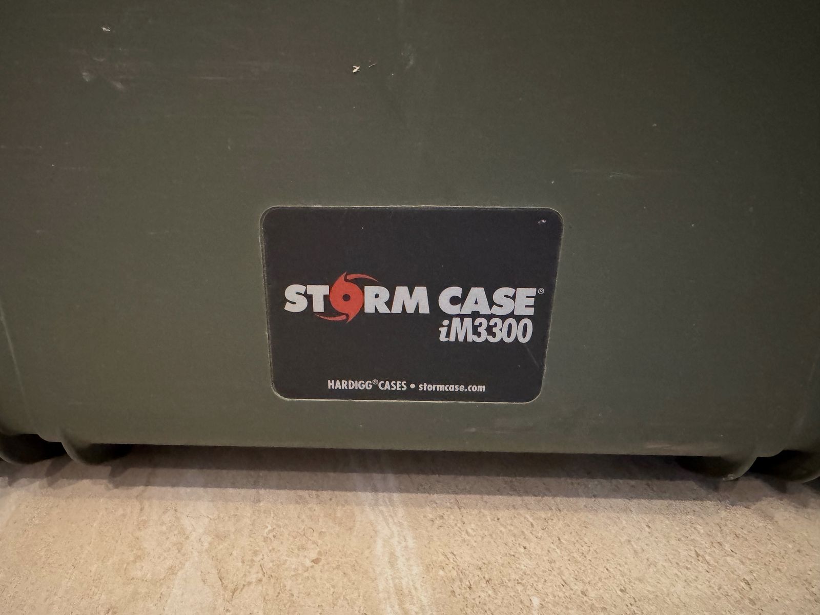 Storm Case iM3300 Gun Case Verde Oliva con Ruedas, incl. Espuma