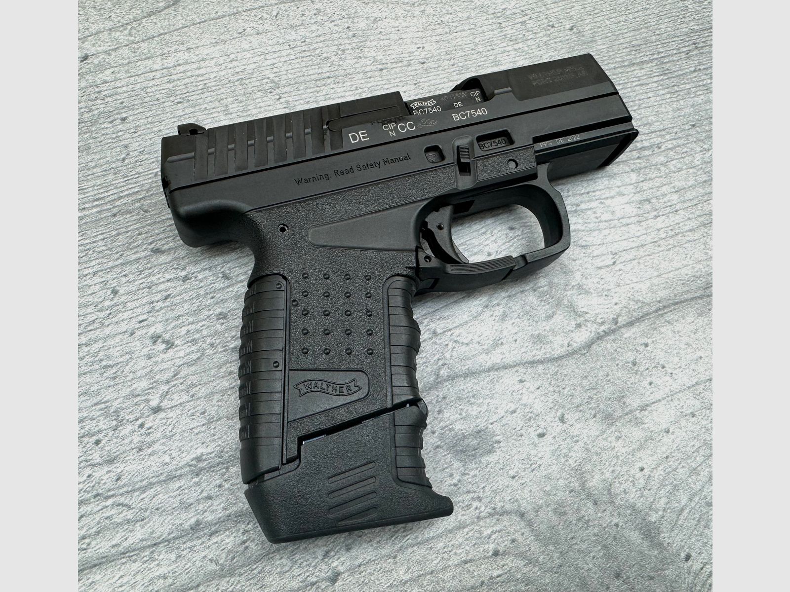 Vorführwaffe Carl WALTHER Pistole PPS .40 USA-Copy