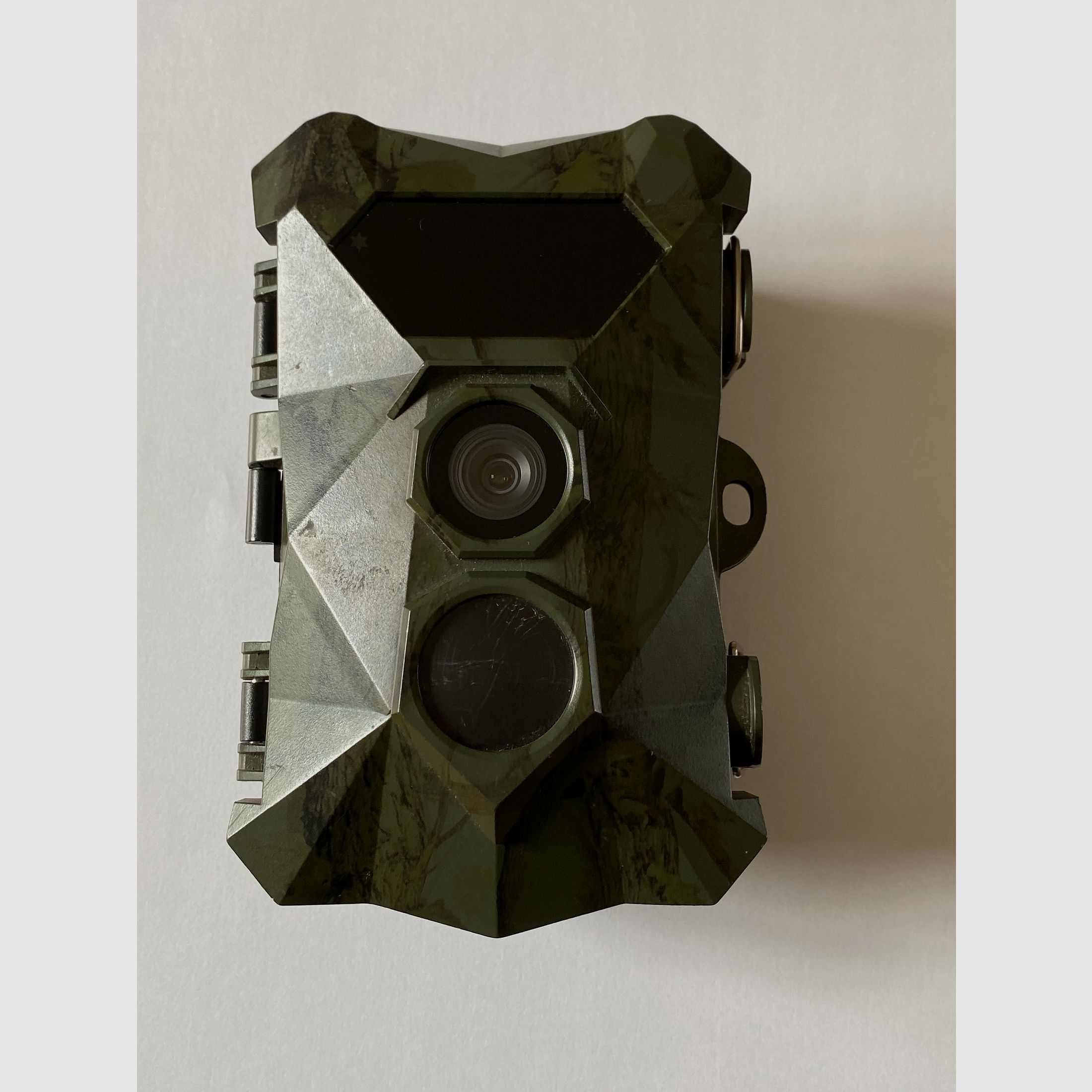 Wildkamera COOLIFE H953 und Zubehör