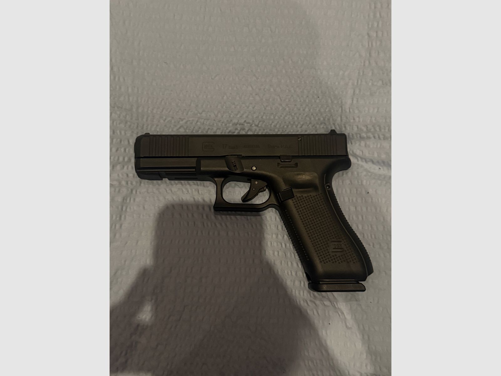 Glock 17 Gen5 BLK First Edition, zdjęcie 2 z 8