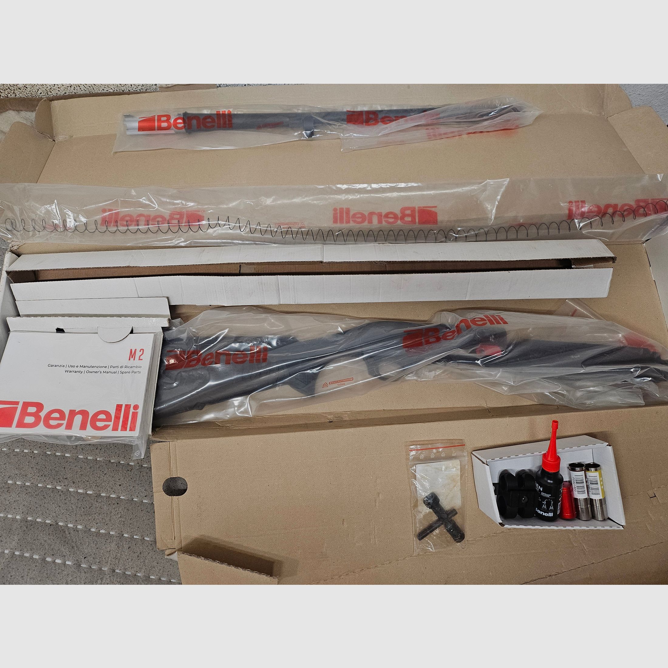 Nieuwe Benelli M2 10+1