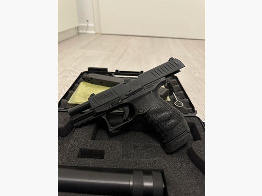 Walther PPQ Navy mit 33 Schuss Magazin