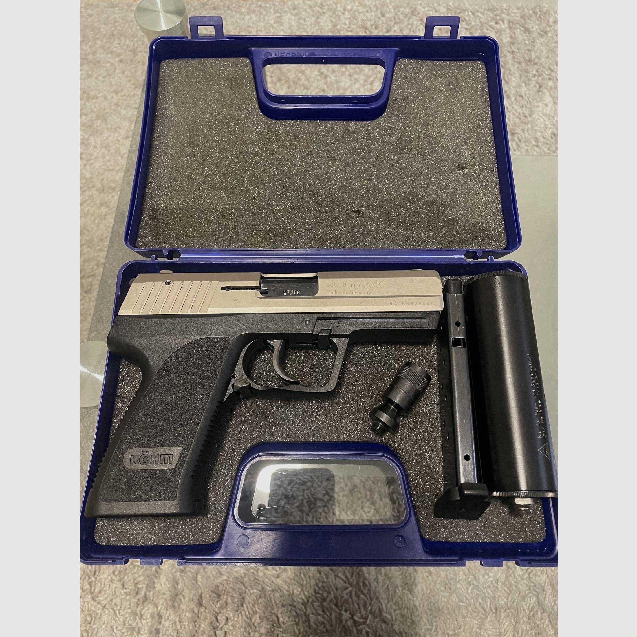 Röhm RG96 Nickel 2x Magazine+Schalldämpfer 