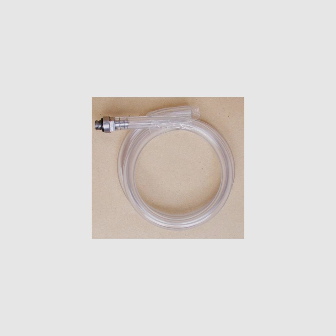 Tube de nettoyage pour arme à chargement par la bouche avec filetage métrique