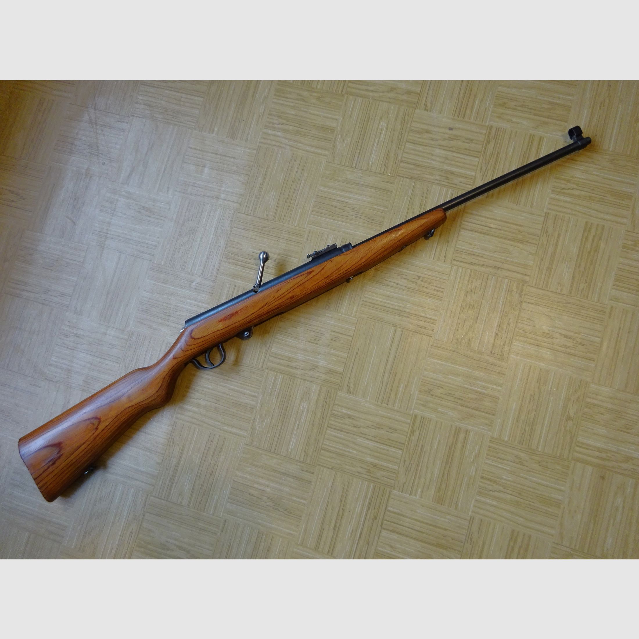 Fusil à air DDR Haenel 49a de 1957 révisé et entretenu.