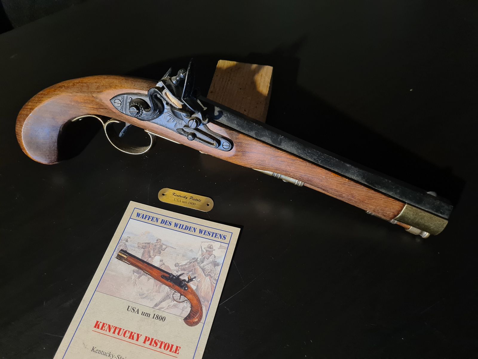 Pistolet Kentucky Dekowaffe