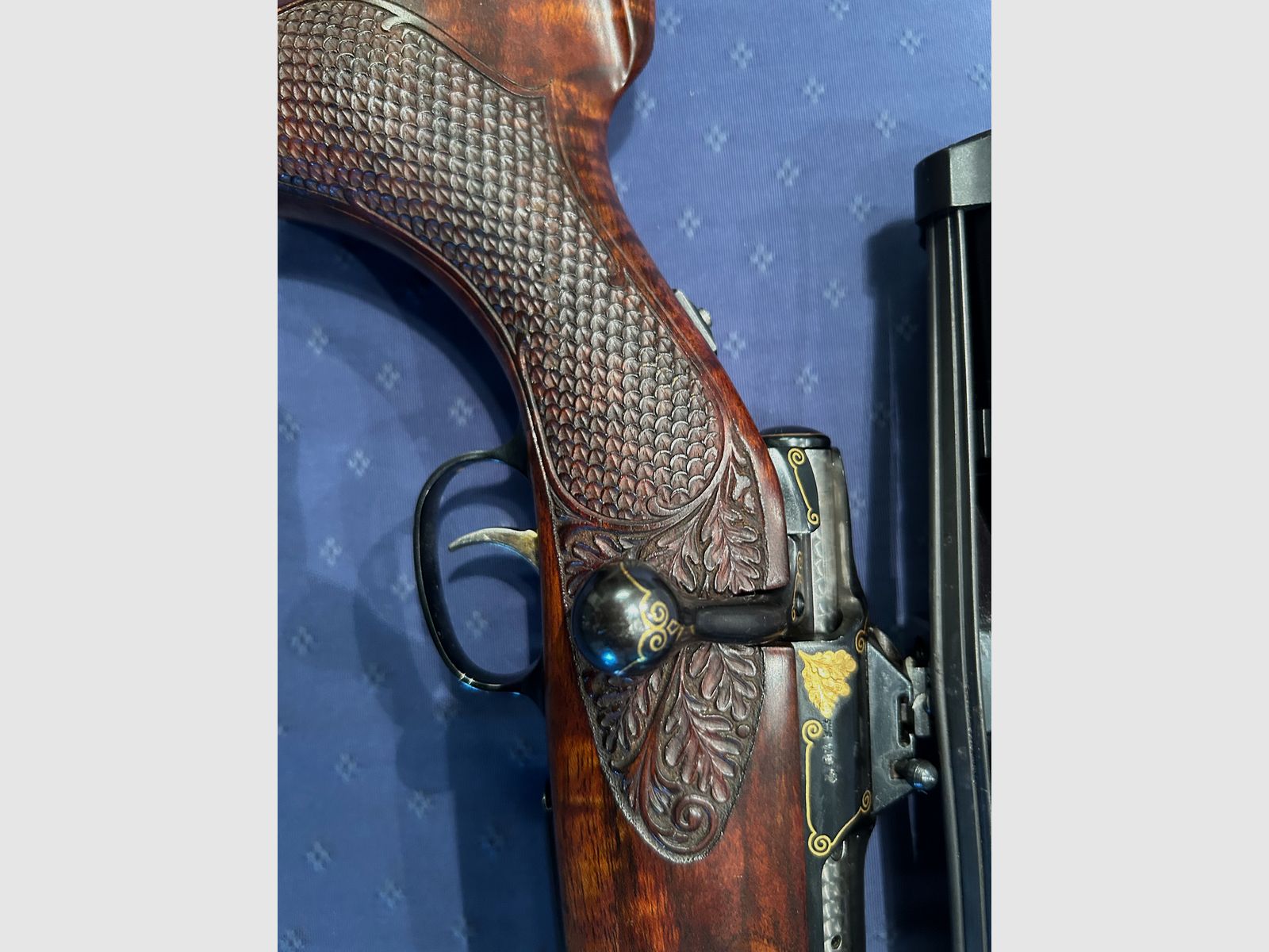 Fucile Stutzen Sauer 90 con inserti in oro