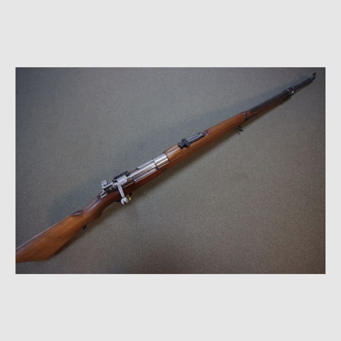 DWM Gewehr Mauser Modelo Argentino 1909 Cal. 7,65 Arg. número igual DWM Gewehr Mauser Modelo Argentino 1909 Cal. 7,65 Arg. número igual