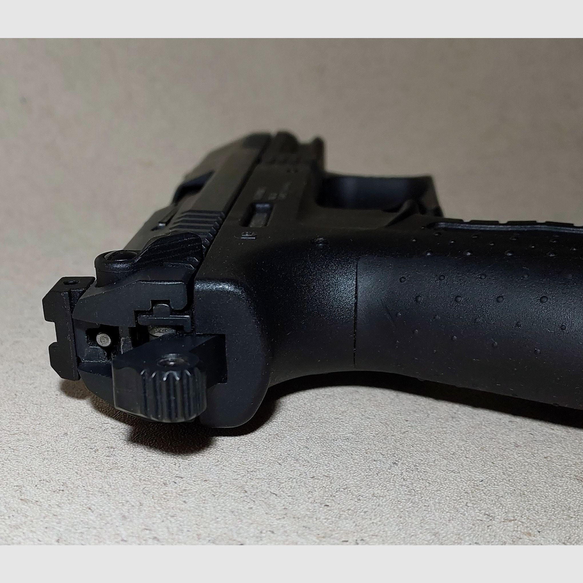 Walther P22 Pistolet alarmowy 9mm P.A.K. czarny (PTB 778)