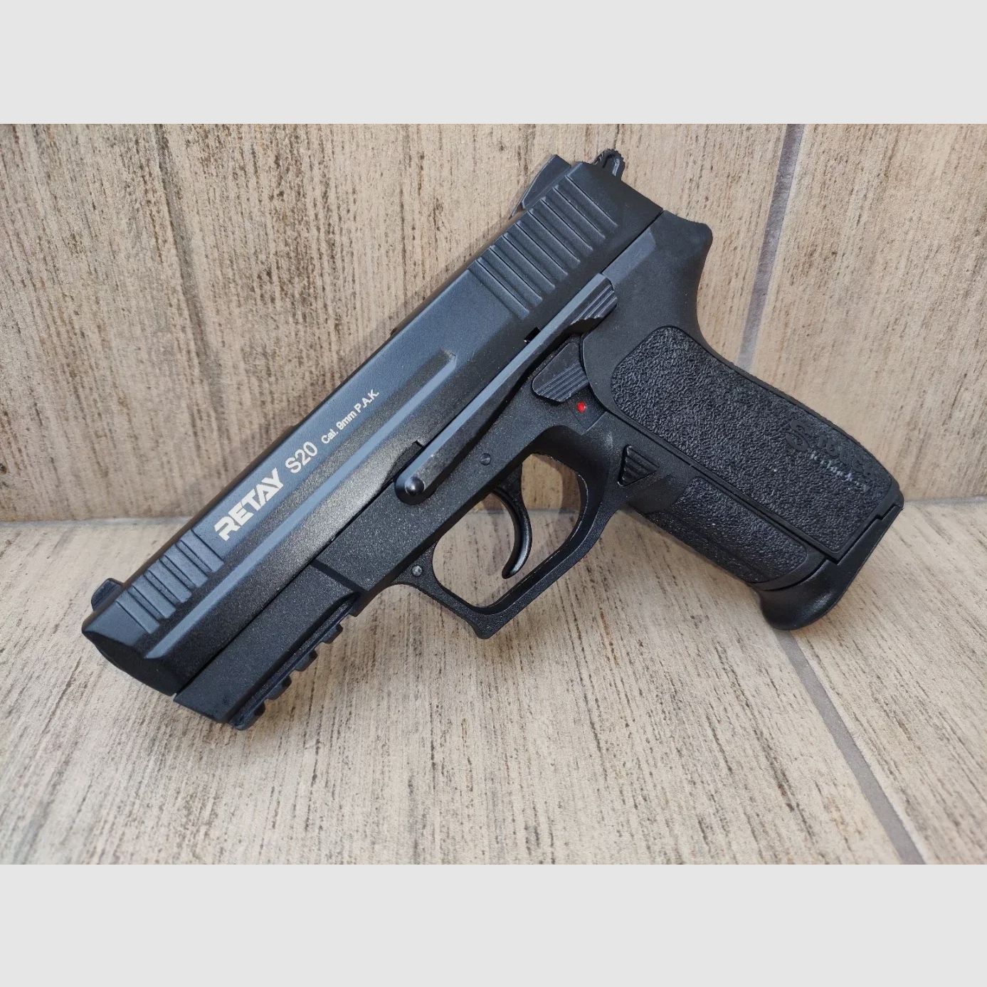 RETAY S20 - 9mm P.A.K. Schreckschusspistool in de stijl van SIG Sauer