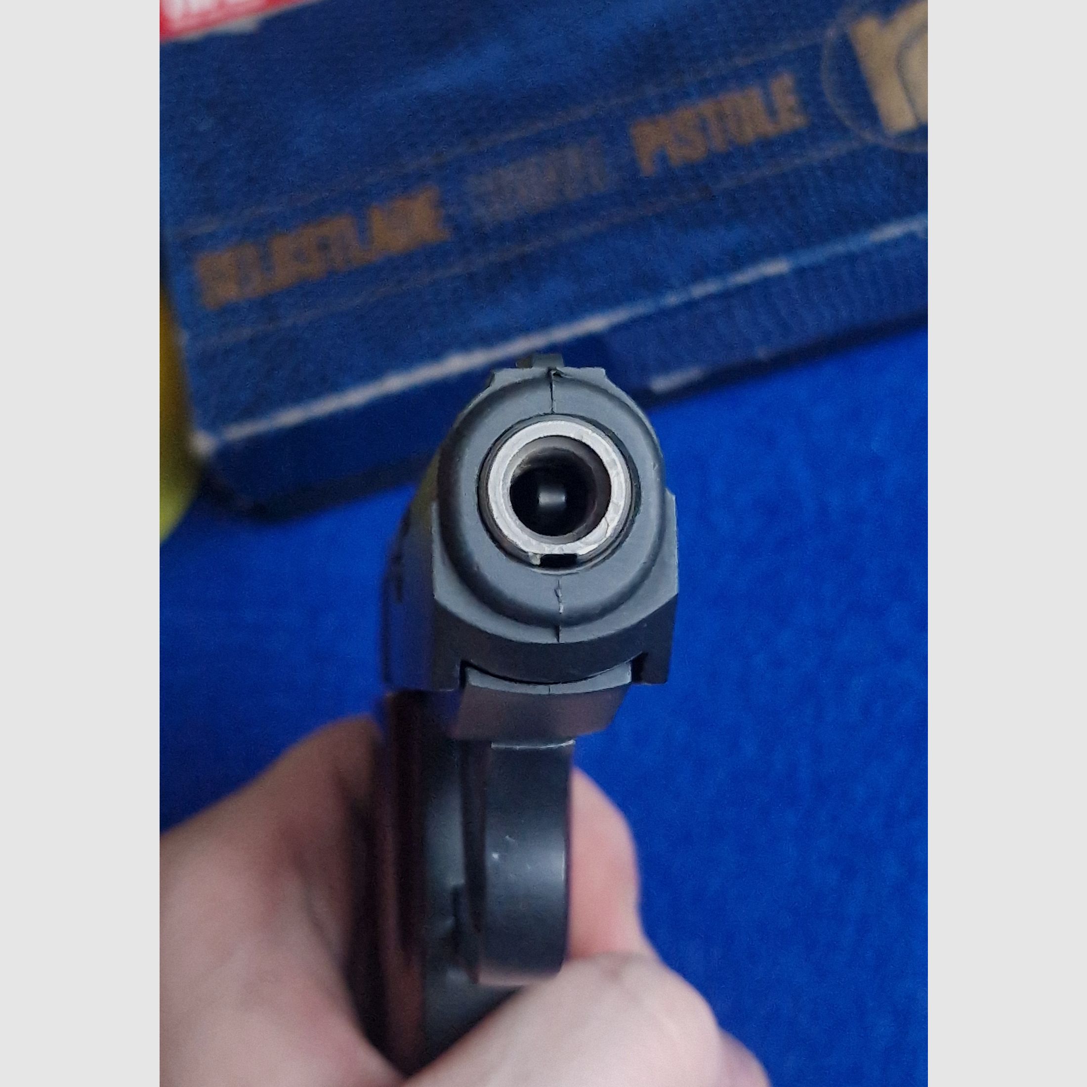 Röhm RG 90 pistol in caliber .315k with a can of blank cartridges ammunition starting shot New Year's Eve