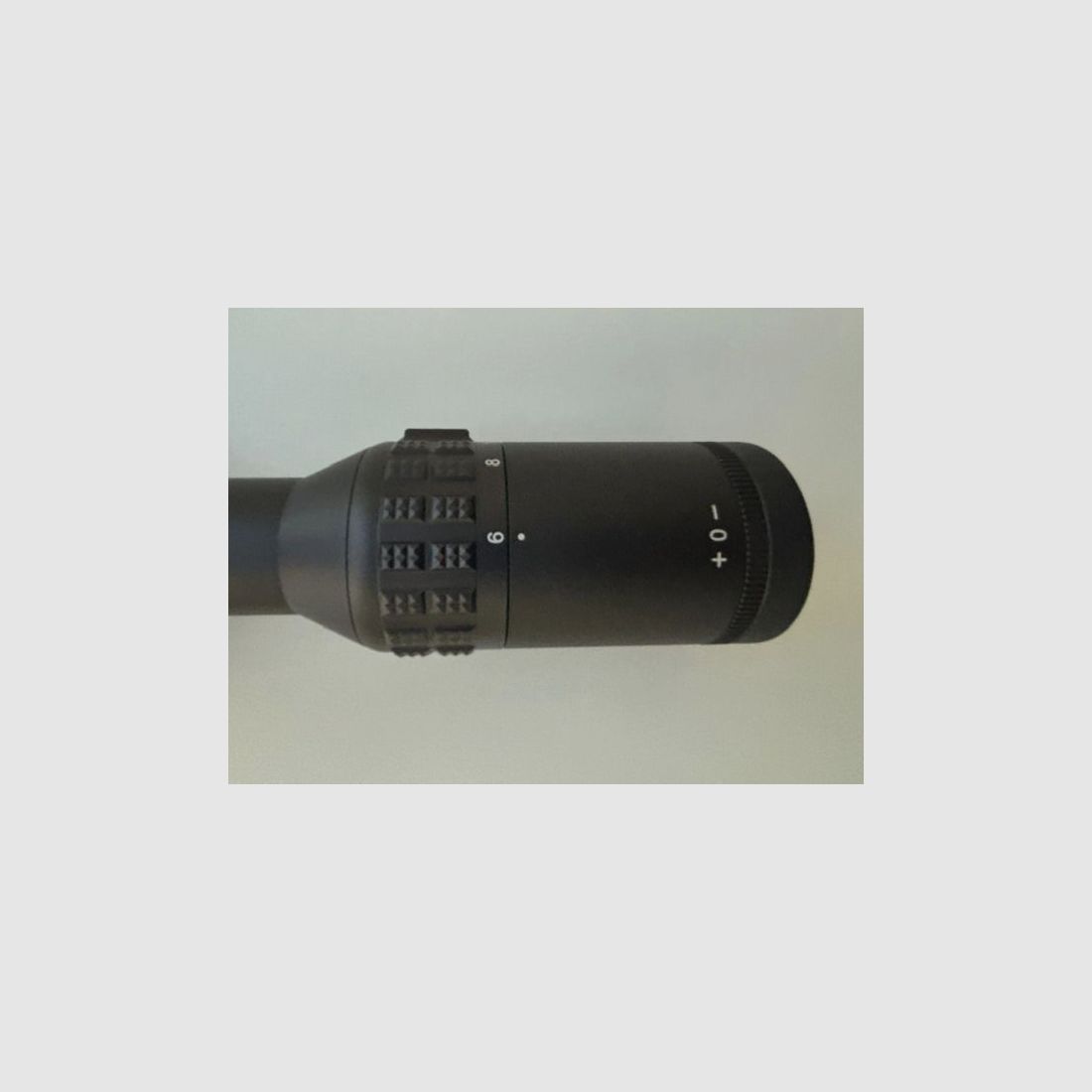 Hawke Sidewinder 30 FFP 6-24x56 (17460) – Half Mil reticle – As new / unfired / unused in original packaging - with Bubble Level