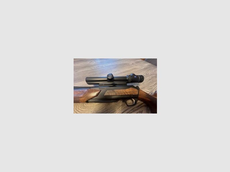Browning semi-automatic rifle Browning Bar Zenith Wood HC caliber .30-06 with Zeiss Victory V8 M 1.1-8x30