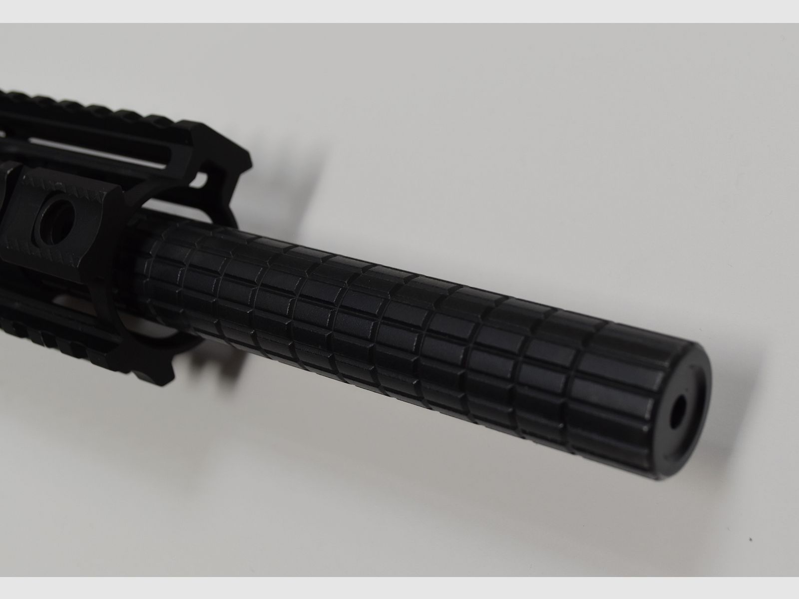 Hera Arms, The 15th mit 16,75" Bull-Lauf, Sport .223 Remington