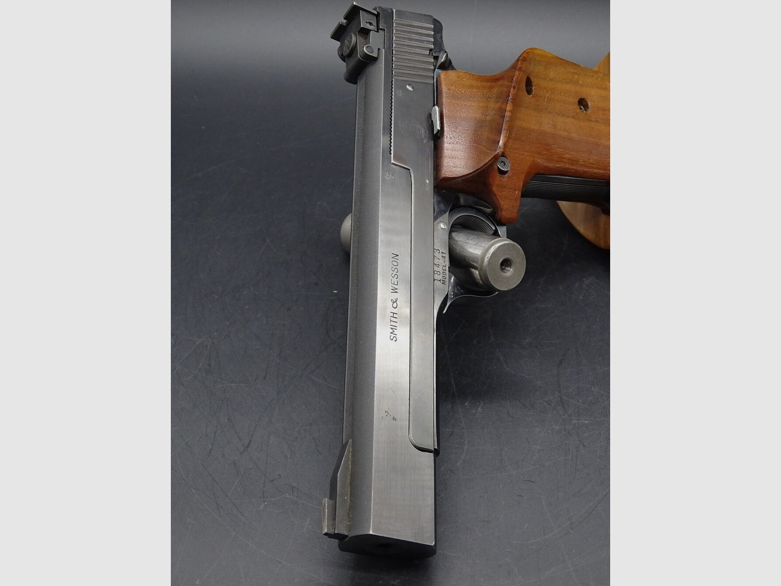 Smith & Wesson Mod 41 caliber .22lr 41