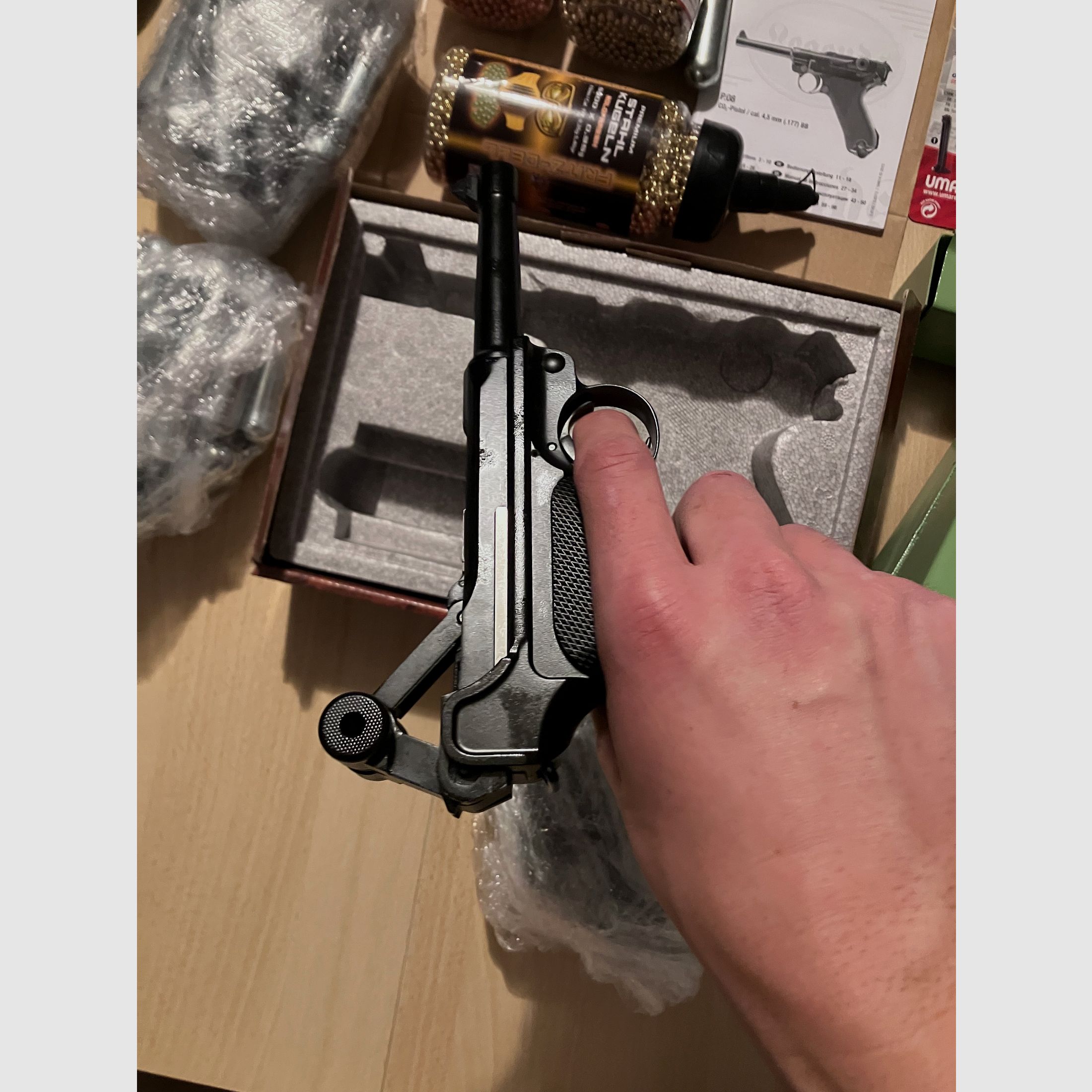 Luger P08 Blowback / OVP 4.5mm mit Ausrüstung 