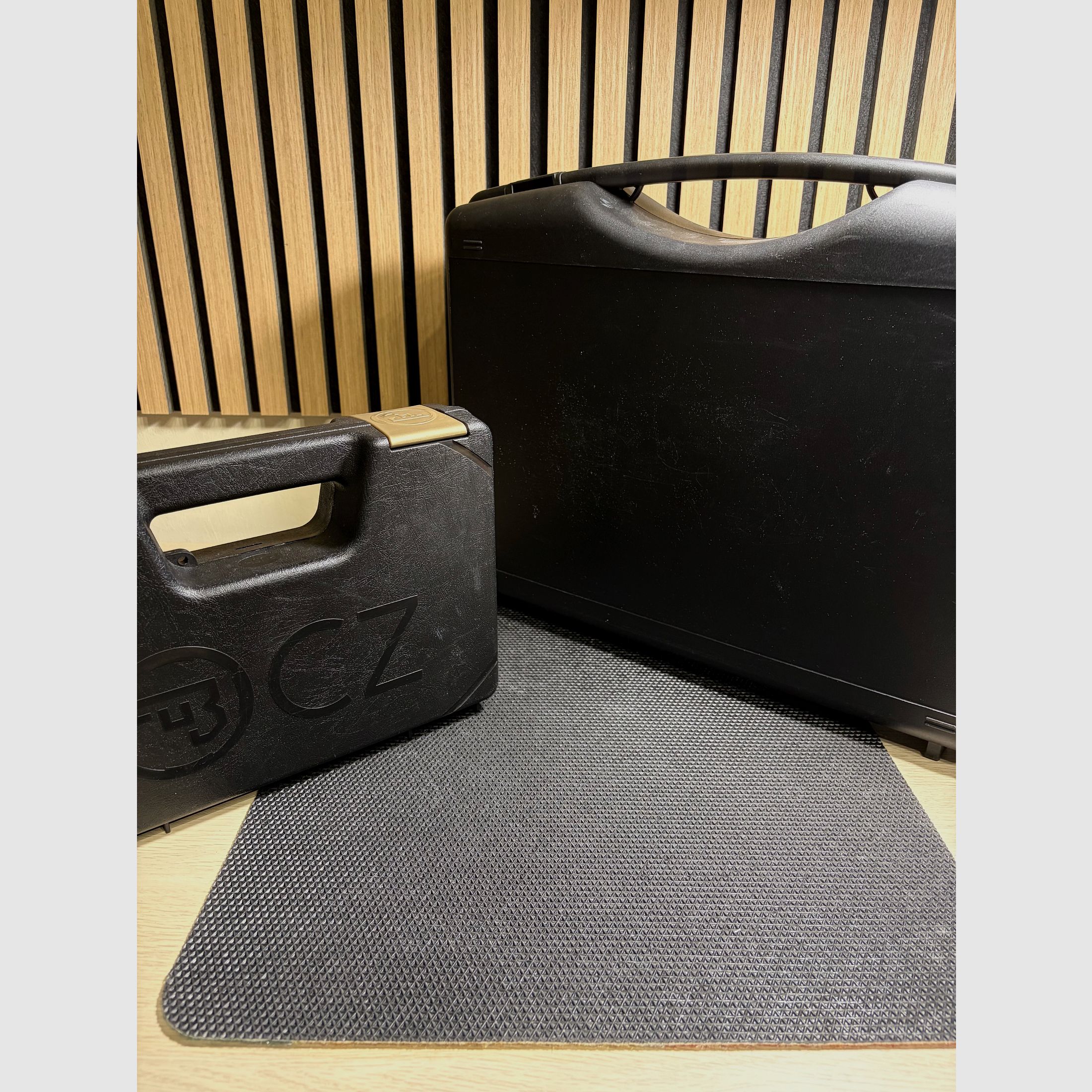 CZ 75 Tactical Sports II — Racing Green — Very good condition — 4 magazines + bag & spring set