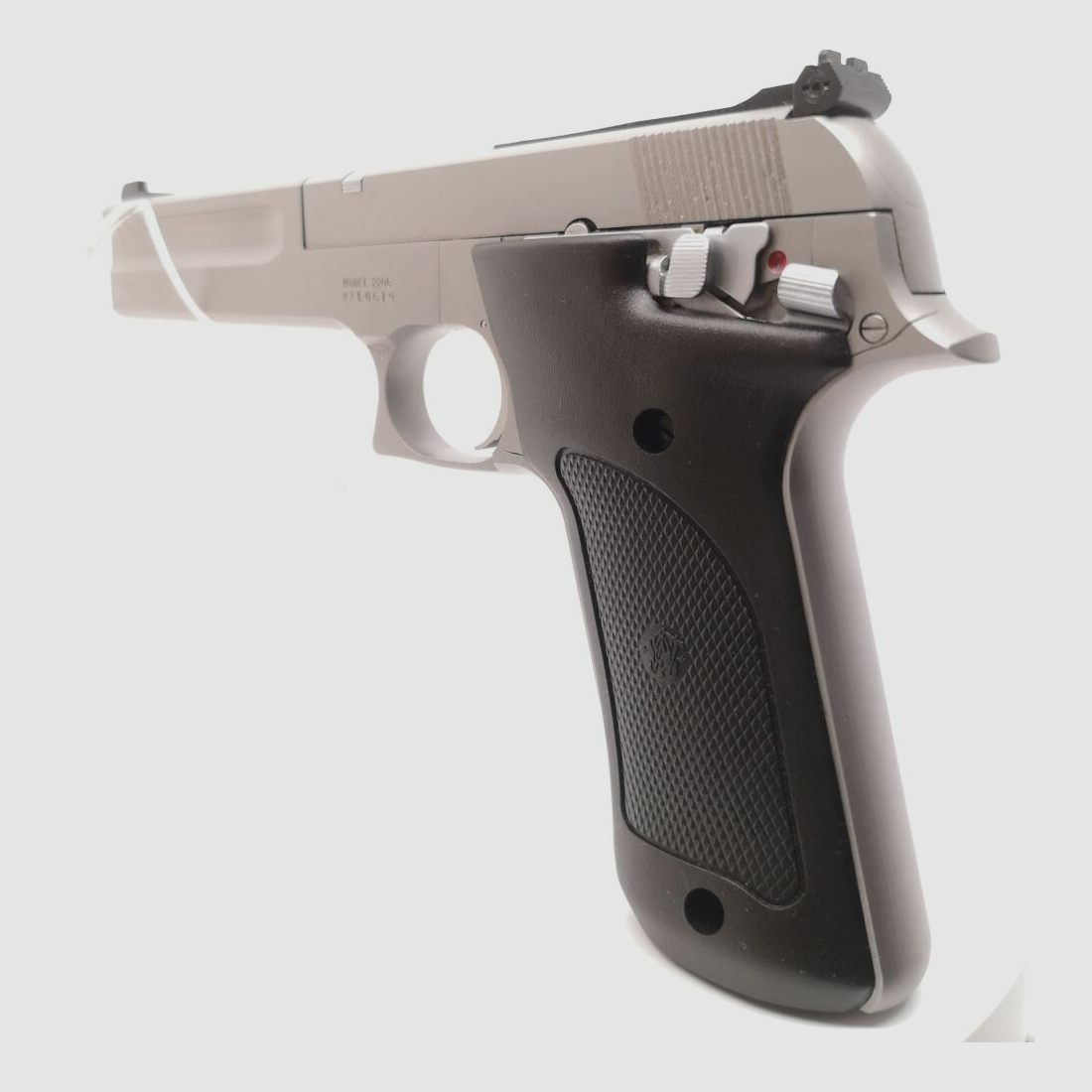 Smith & Wesson 2206