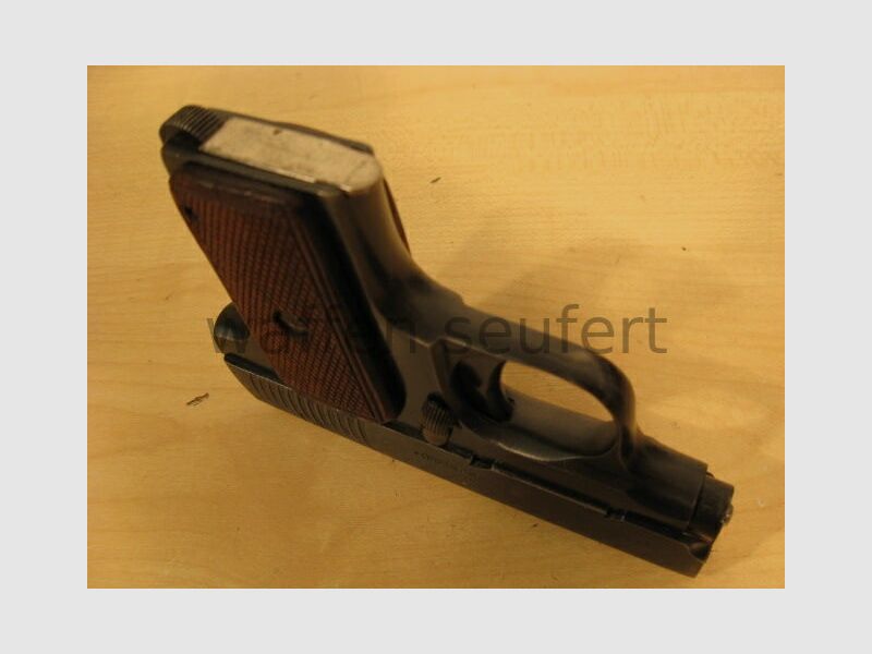 Fabricación Liegeoise de Armas de Fuego Patente 51350 Pistola