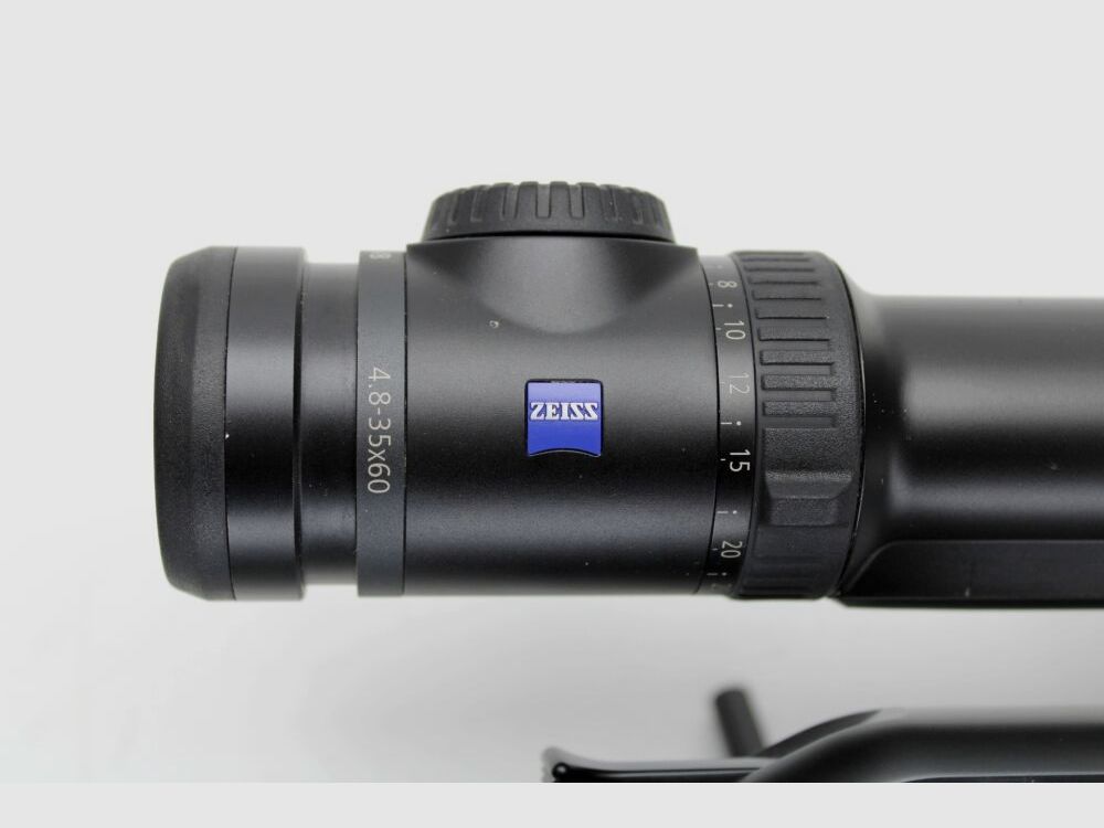 Rep. Büchse Blaser R8 Professional Success mit Zeiss V8 4,8-35x60 .308Win