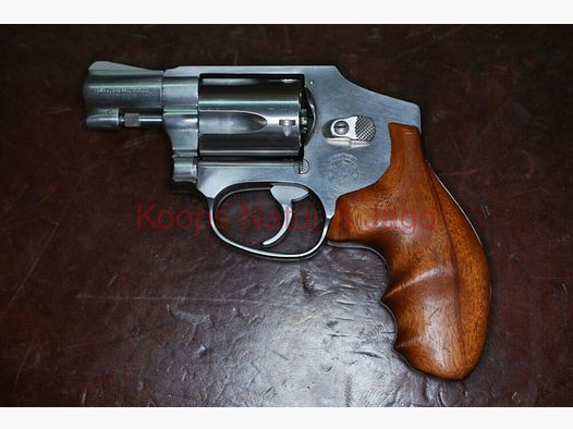 Smith & Wesson	 640