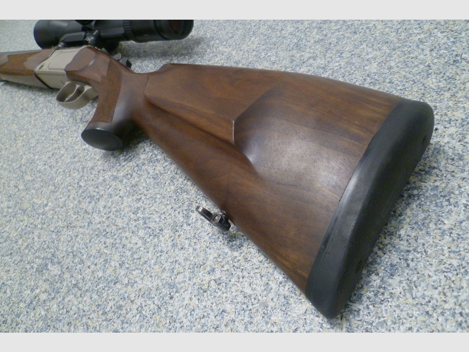 Escopeta de doble cañón Simson 20/76 y .30R Blaser con Zeiss Victoty HT