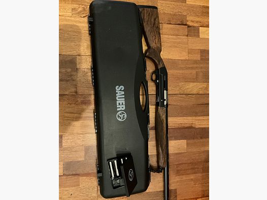 Sauer SL5 semi-automatic shotgun