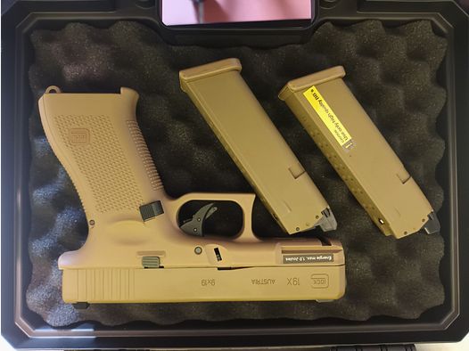 Airsoft Glock 19X inkl 2×Magazine